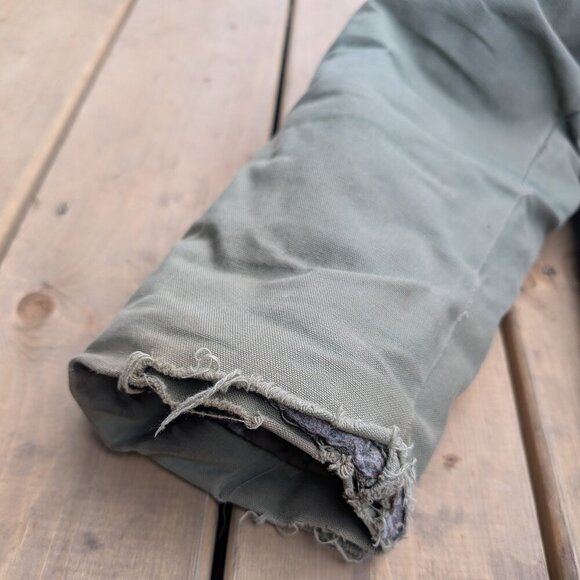Vintage Canadian Military Army Parka Olive Green Combat Field Jacket Lined - Picture 3 of 12